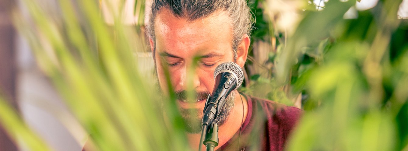 PACO CIFUENTES EN CÁDIZ. CONCIERTO GIRA 'CANCIONES CON POEMA Y VICEVERSA'